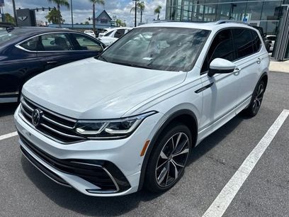 Used 2024 Volkswagen Tiguan SEL R-Line