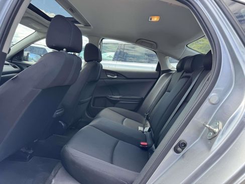 Used 2018 Honda Civic EX image 8