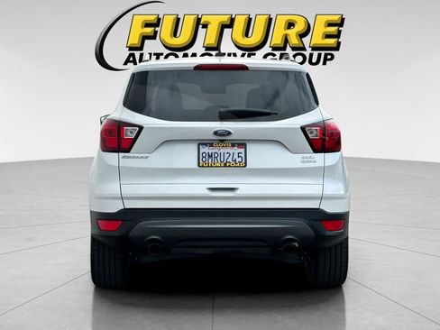 Certified 2019 Ford Escape SEL FWD image 4