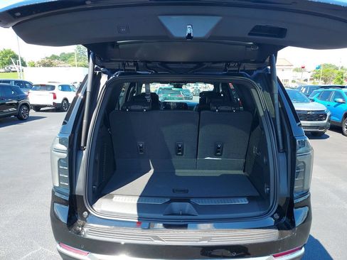 New 2026 Chevrolet Tahoe High Country AWD/4WD image 31
