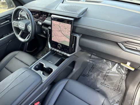 New 2027 GMC Acadia Elevation w/ Black Edition FWD image 29