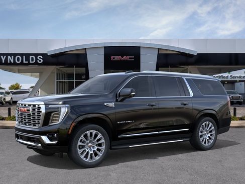 New 2026 GMC Yukon XL Denali w/ Advanced Technology Package AWD/4WD image 2
