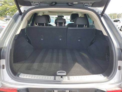 Used 2022 Genesis GV70 2.5T w/ Advanced Package image 2