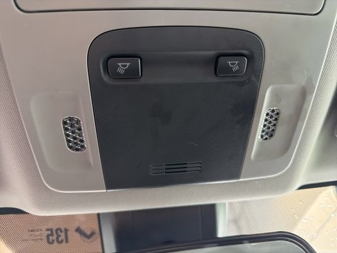 Used 2024 Toyota Camry SE FWD image 25
