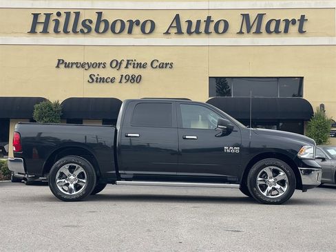 Used 2018 RAM 1500 Big Horn image 4