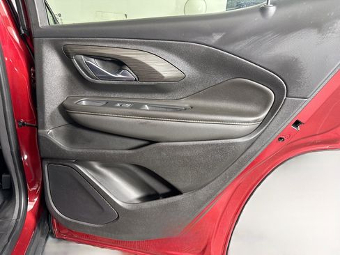 Used 2020 GMC Terrain SLT w/ Preferred Package FWD image 28