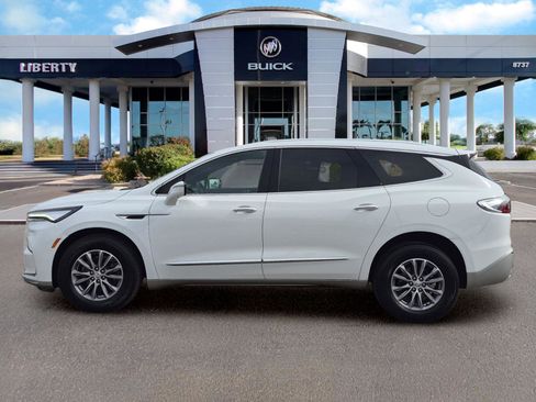 Used 2024 Buick Enclave Premium AWD/4WD image 7