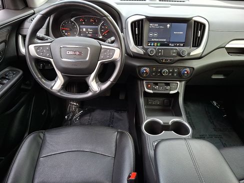 Certified 2022 GMC Terrain SLT w/ Infotainment Package II AWD/4WD image 12