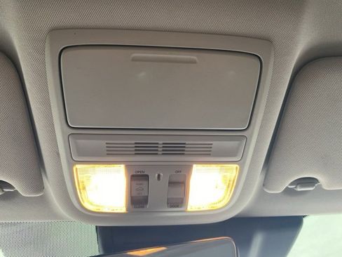 Used 2018 Honda Accord EX-L image 40