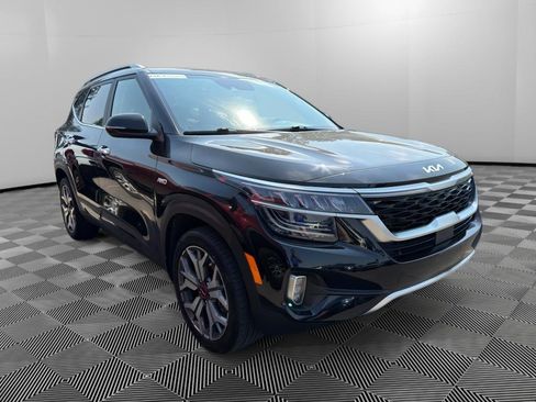 Certified 2023 Kia Seltos SX AWD/4WD image 4