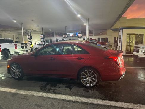 Used 2023 Cadillac CT4 V w/ Technology Package image 8