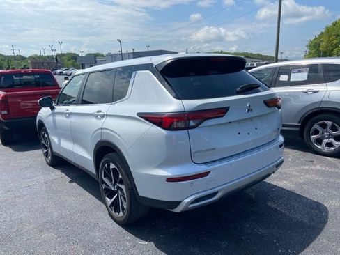 Used 2024 Mitsubishi Outlander SE FWD image 5