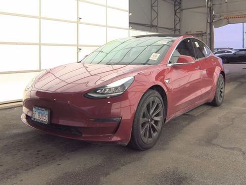 Used 2018 Tesla Model 3 Long Range image 1