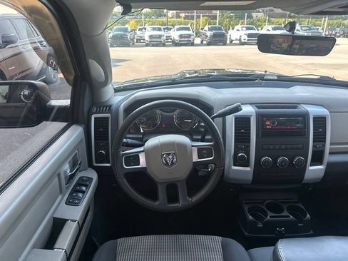 Used 2009 Dodge Ram 1500 Truck SLT w/ Chrome Accents Group AWD/4WD image 12