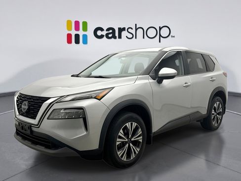 Used 2023 Nissan Rogue SV image 1