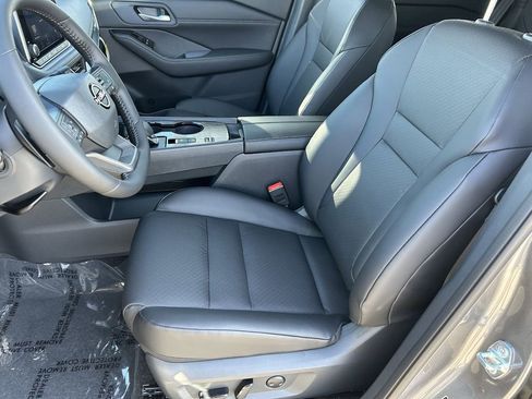 New 2026 Nissan Rogue SV image 16