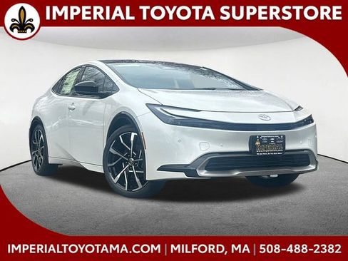 New 2026 Toyota Prius Plug-In Hybrid image 1