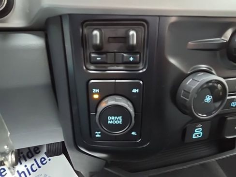 New 2026 Ford F350 XLT AWD/4WD image 30