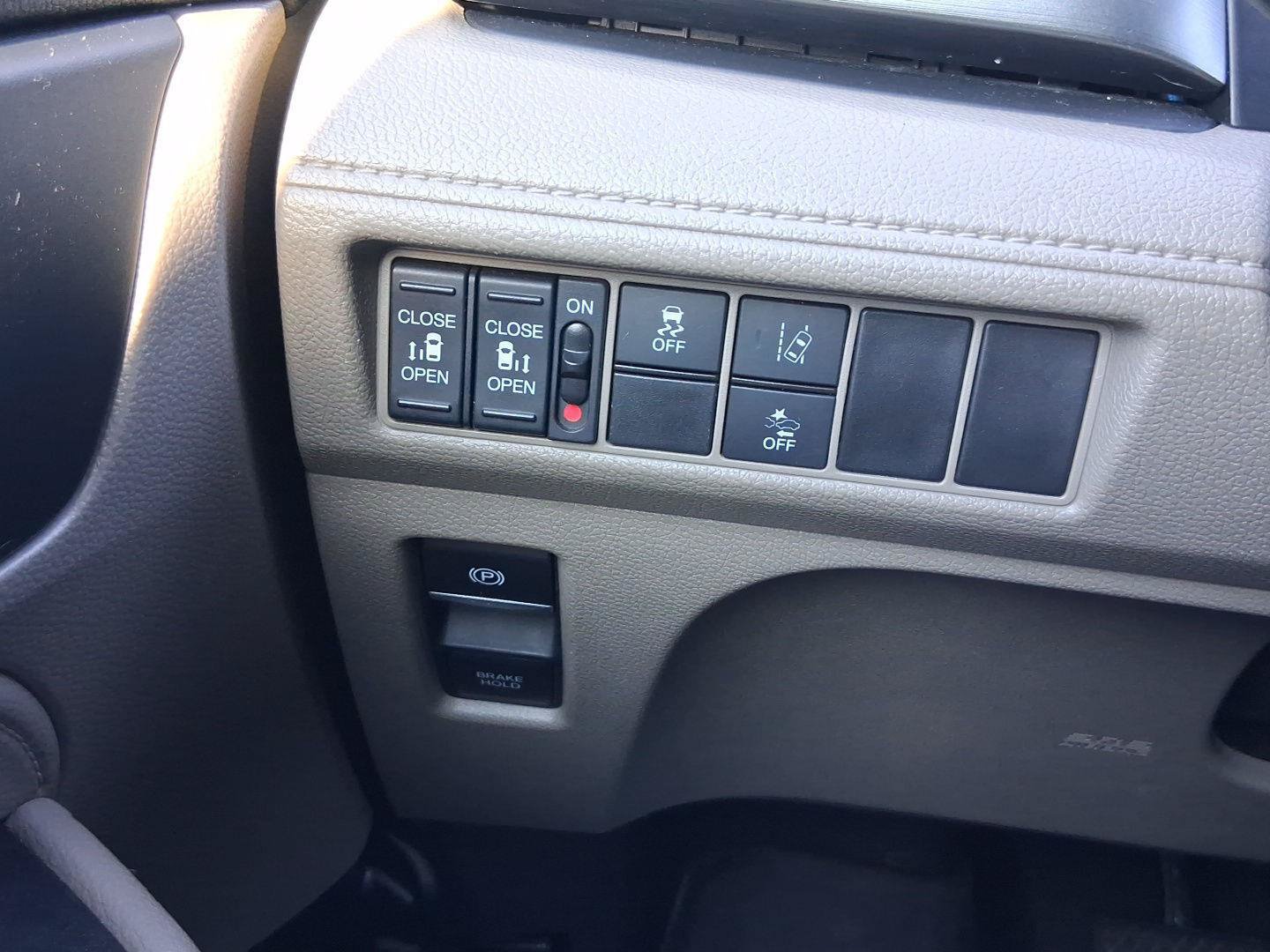 Used 2019 Honda Odyssey EX image 19