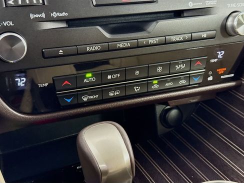 Used 2017 Lexus RX 350 FWD image 16