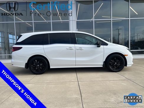 Certified 2023 Honda Odyssey Sport image 2