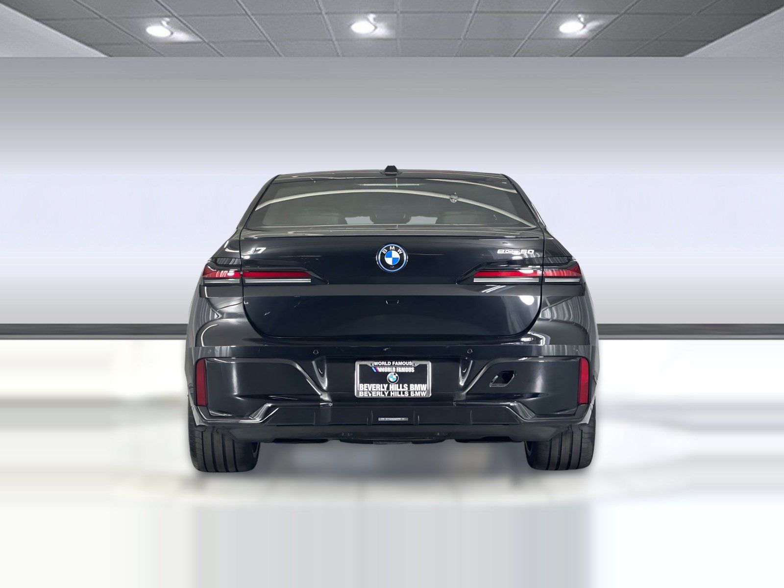 Used 2026 BMW i7 xDrive60 w/ M Sport Package RWD image 10