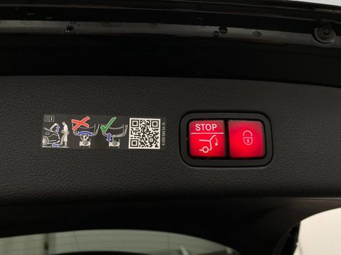 Certified 2025 Mercedes-Benz GLC 300 4MATIC image 6