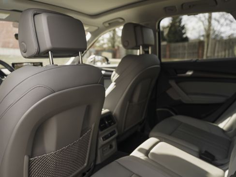 Used 2023 Audi Q5 2.0T Prestige w/ Prestige Package image 26