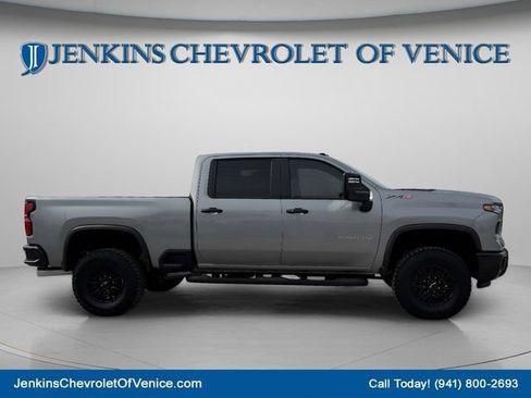 New 2026 Chevrolet Silverado 2500 ZR2 image 4