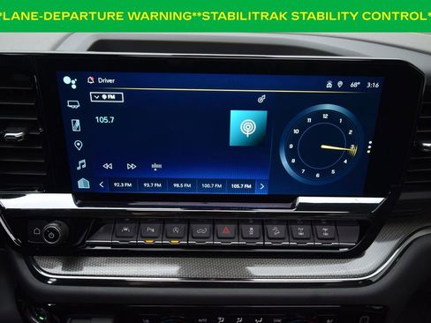 Used 2023 Chevrolet Silverado 1500 ZR2 image 16