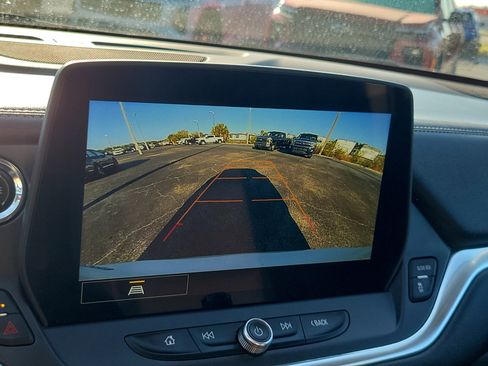 Used 2024 Chevrolet Blazer LT image 24