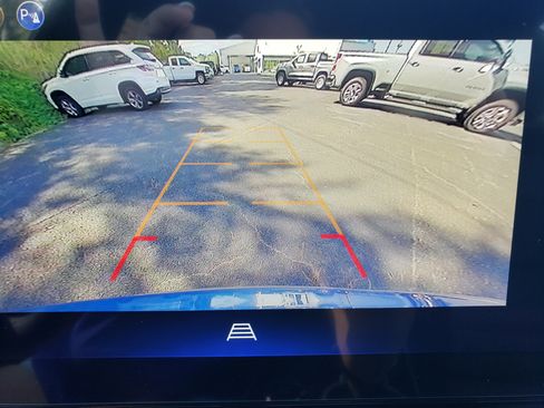 New 2026 Chevrolet Equinox LT w/ Convenience Package II image 40