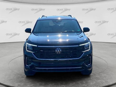 Used 2024 Volkswagen Atlas SEL Premium R-Line AWD/4WD image 2