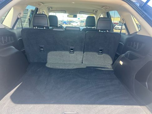 Used 2024 Ford Edge SEL AWD/4WD image 9
