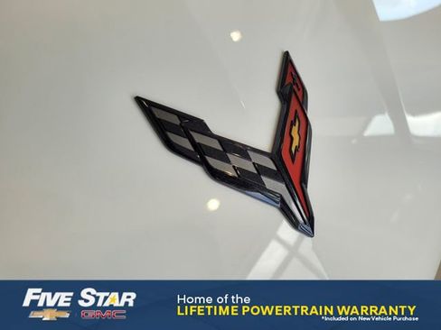 New 2025 Chevrolet Corvette E-Ray image 2