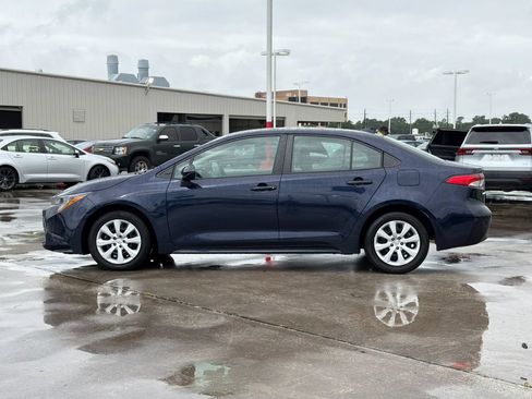 Used 2024 Toyota Corolla LE FWD image 3