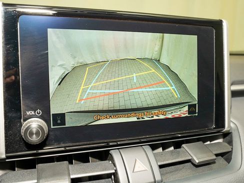 Used 2025 Toyota RAV4 LE image 12