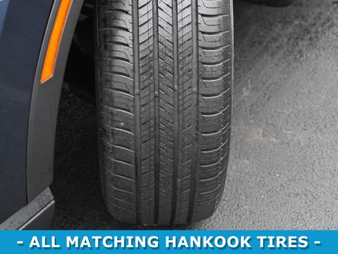 Certified 2025 Honda CR-V Sport image 34