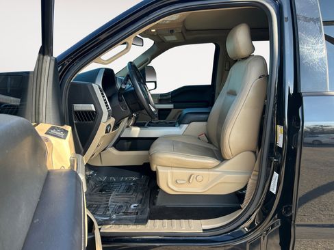 Used 2017 Ford F250 Lariat w/ Lariat Ultimate Package image 23