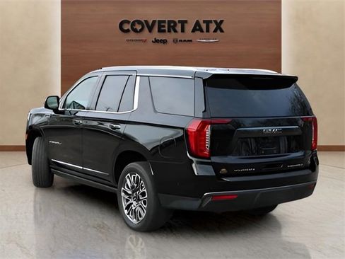 Used 2023 GMC Yukon Denali Ultimate image 3