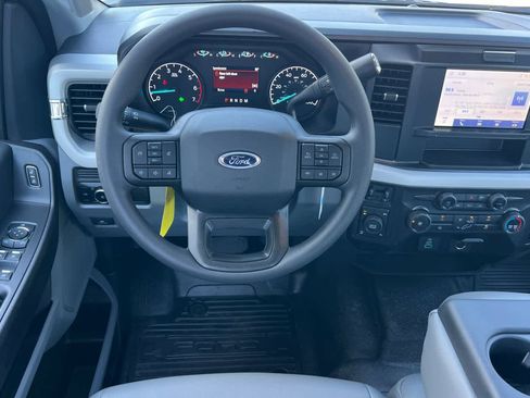 New 2026 Ford F350 4x4 SuperCab Super Duty image 15