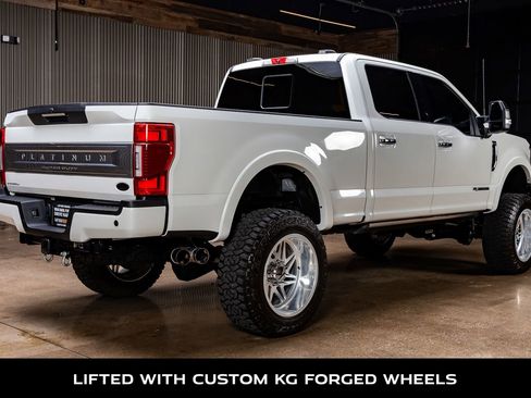 Used 2022 Ford F250 Platinum w/ Tremor Off-Road Package image 9