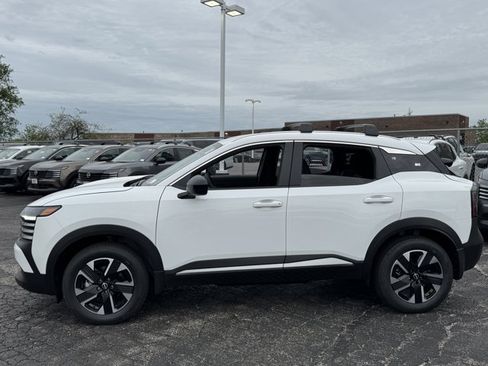 New 2026 Nissan Kicks SV w/ Cold Weather Package AWD/4WD image 20