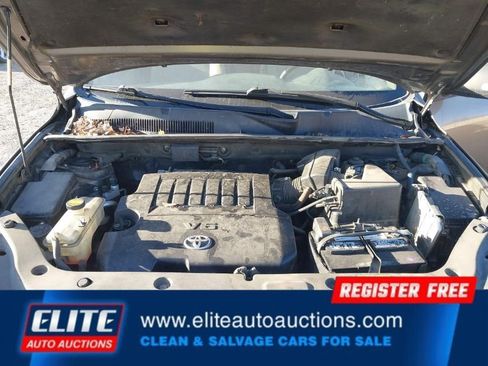 Used 2012 Toyota RAV4 Limited w/ Navigation Value Pkg image 20