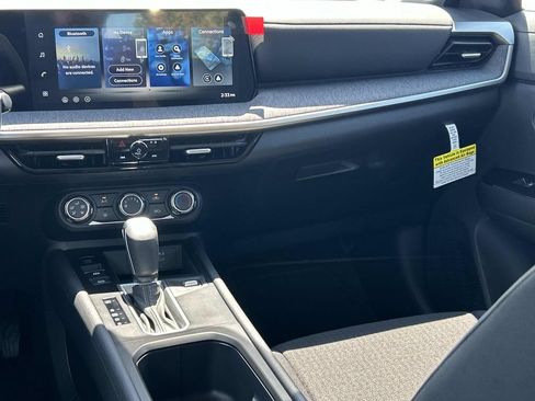 New 2026 Nissan Kicks S FWD image 22