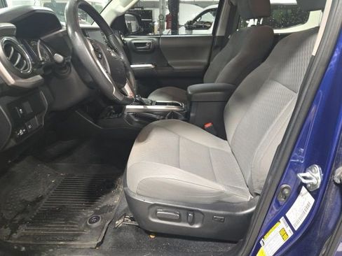 Used 2022 Toyota Tacoma SR5 image 14