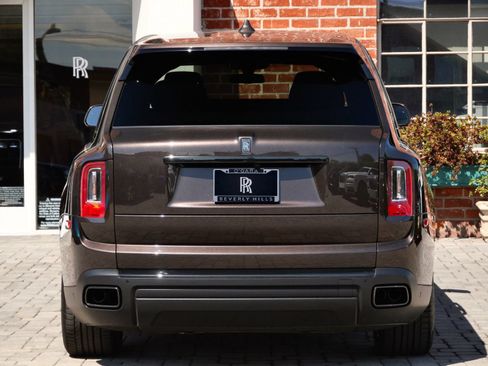 Certified 2023 Rolls-Royce Cullinan Black Badge w/ Driver's Package AWD/4WD image 26
