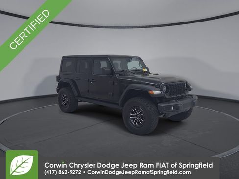 Certified 2025 Jeep Wrangler Unlimited Sport AWD/4WD image 3
