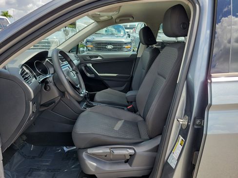 Used 2019 Volkswagen Tiguan S w/ Driver Assistance Package FWD image 10