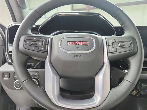 New 2026 GMC Sierra 1500 SLT w/ SLT Premium Plus Package image 25
